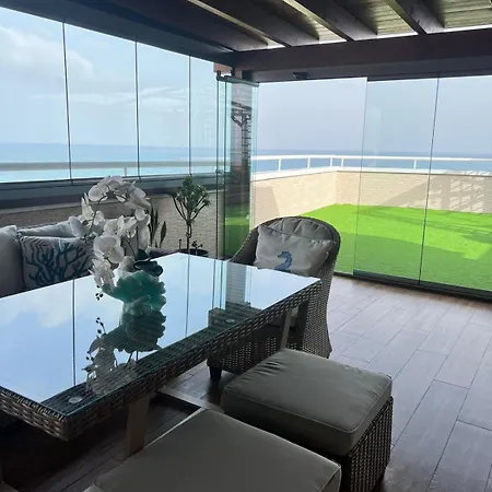 Atico Luxury Marina D'or شقة